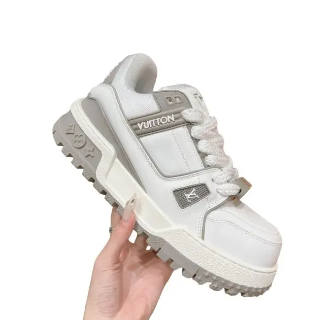 Weidian LV Trainer x Swarovski Shoes