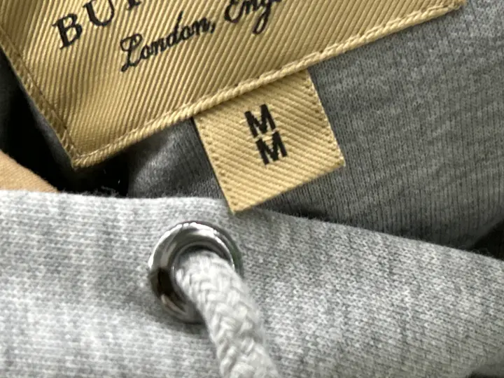 Weidian Burberry Zip Hoodie QC photo 2