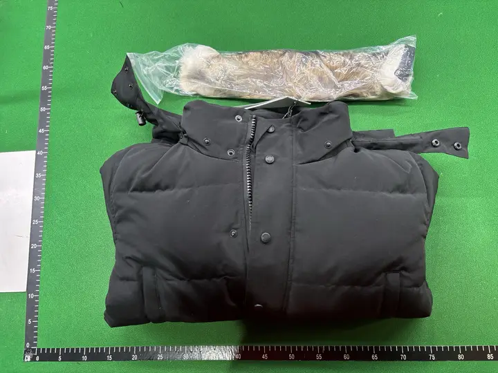 Weidian Canada Goose Wyndham Jacket QC photo 4