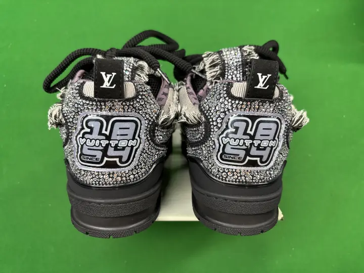 Weidian LV Skate Sneakers White QC photo 3