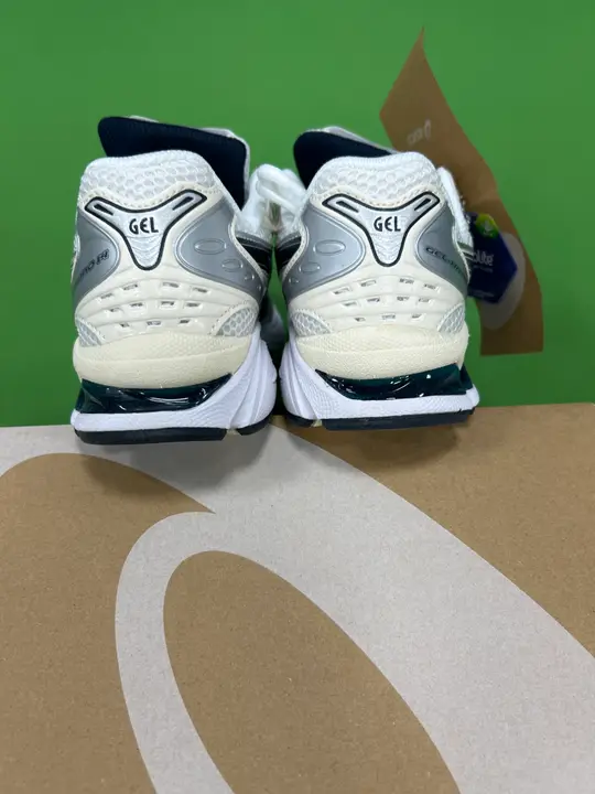 Weidian Asics Gel-Kayano 14 QC photo 8