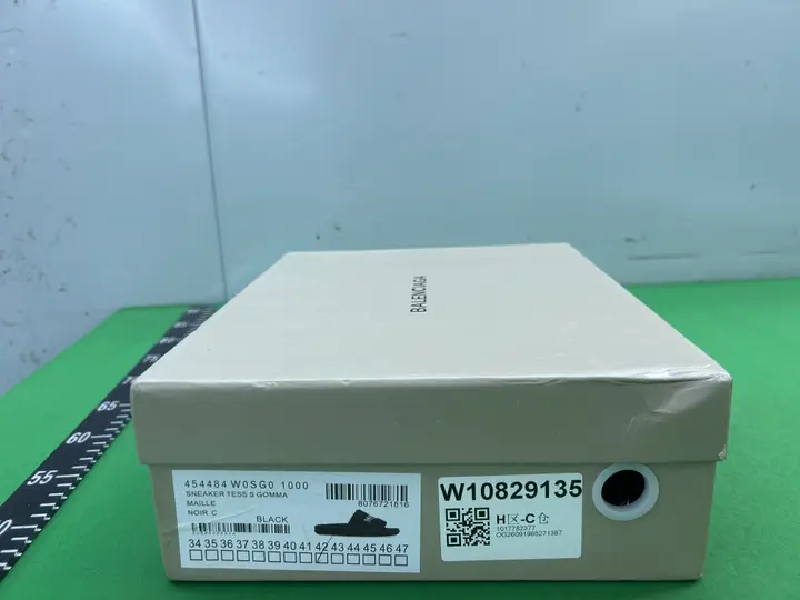 Weidian Balenciaga Fur Slides QC photo 1