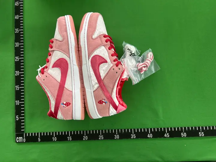 Weidian Chunky Dunky Shoes QC photo 13