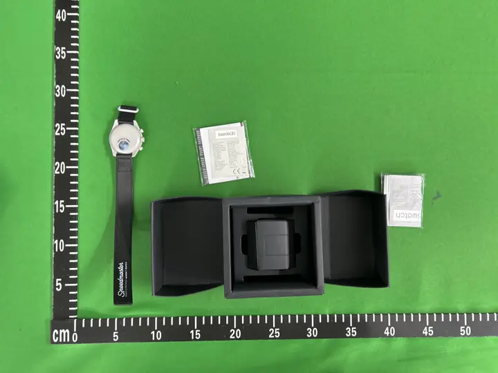 Weidian Omega x Swatch Watch QC photo 3