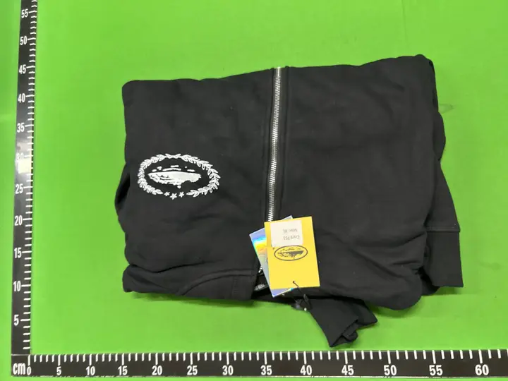 Weidian Corteiz Alcatraz Zip-Up Hoodie QC photo 1