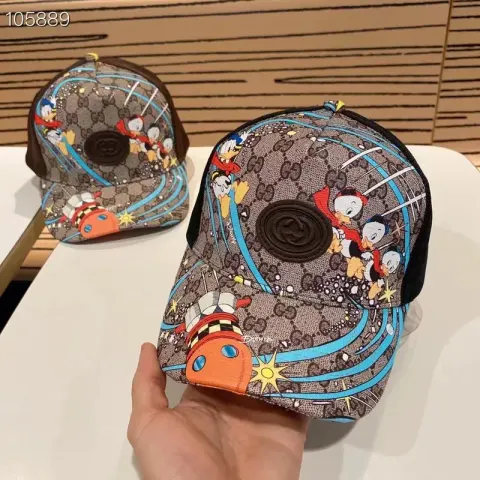 Gucci Caps option duck