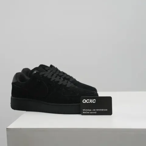LV Air Force 1 option Black velvet