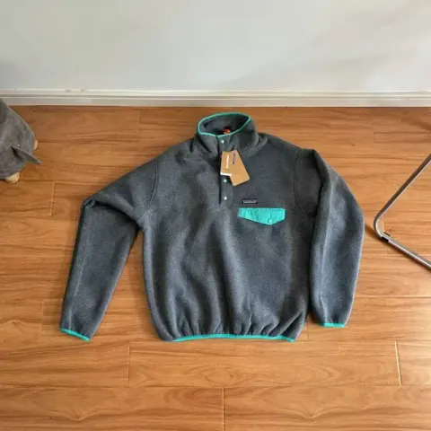 Patagonia Jacket option gray green pocket