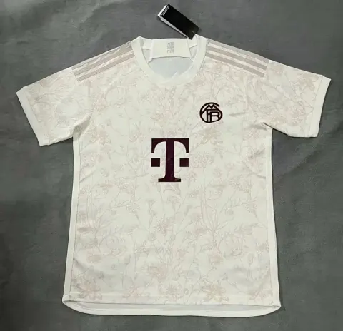 Barcelona Jersey 23/24 option 2324 Bayern Erke