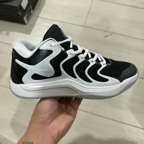 Basketball Shoes KD 17 option Blue and white