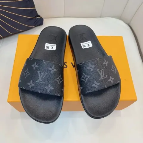 LV Slides Black option 1