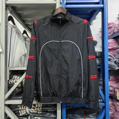 Trapstar Tracksuit option 3101 black