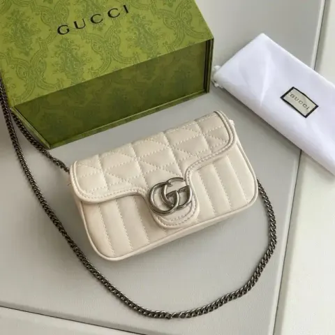 Gucci GG Marmont option 16.5cm white