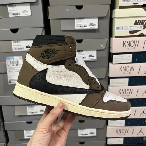 Jordan 1 Low Phantom option Initial inverted high CD4487-100
