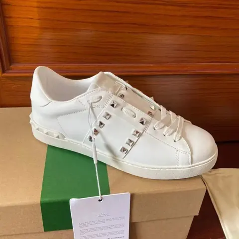 Valentino Garavani Trainers option Silver Rivet 11