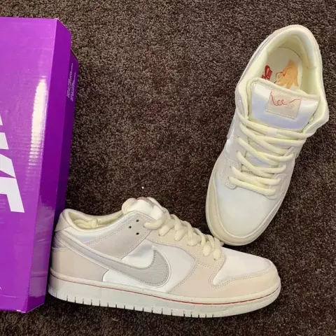White Lobsters Shoes option White Valentine's Day