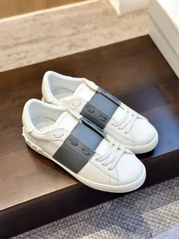 Valentino Garavani Trainers option Smoke Grey 27