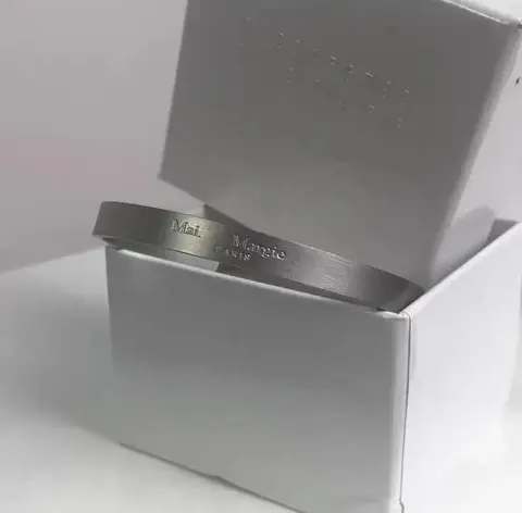 Maison Margiela Bracelet option Frosted surface