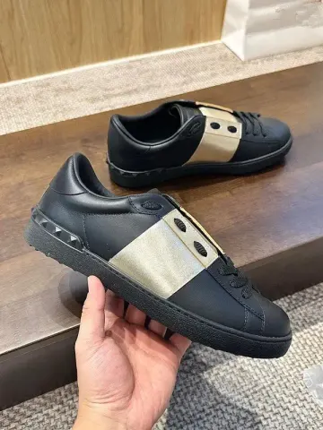 Valentino Garavani Trainers option Rose Gold Black 29