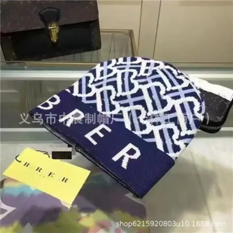 Burberry Beanie option Full Print B navy blue
