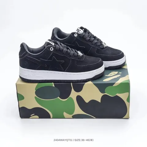 Bapesta Sneakers option Black and white background