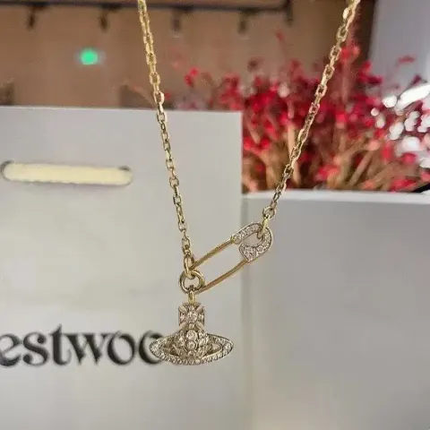 Vivienne Westwood Necklaces option Gold Pin Necklace