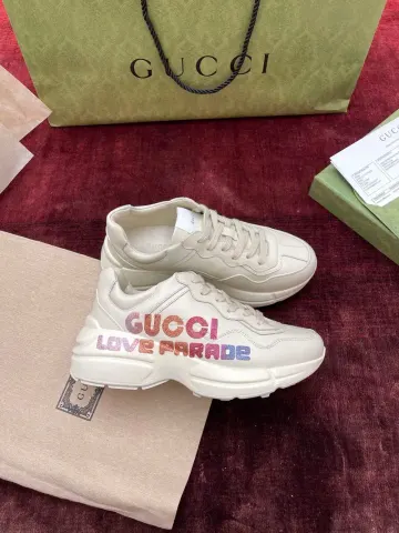 Gucci Ace option 20