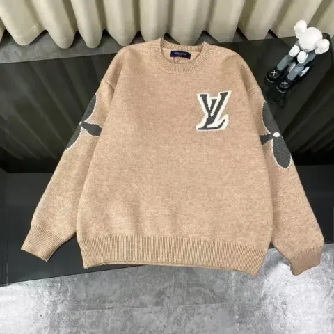 Louis Vuitton Sweater option Khaki