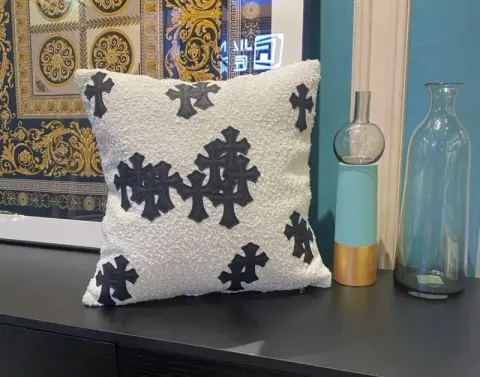 Chrome Hearts Pillow option lamb black
