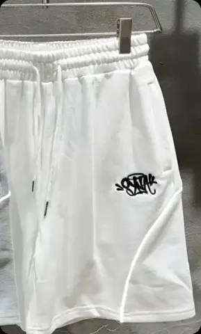 Syna World Tees option White shorts