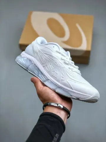CP Company x Gel Quantum 360 option 1