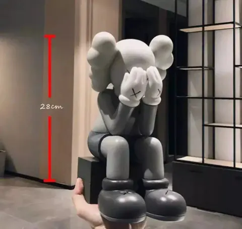 Kaws Figure option 28cm shy gray