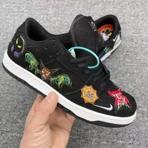 Dunk SB Court Purple Shoes option Hundred Ghost Night Walk