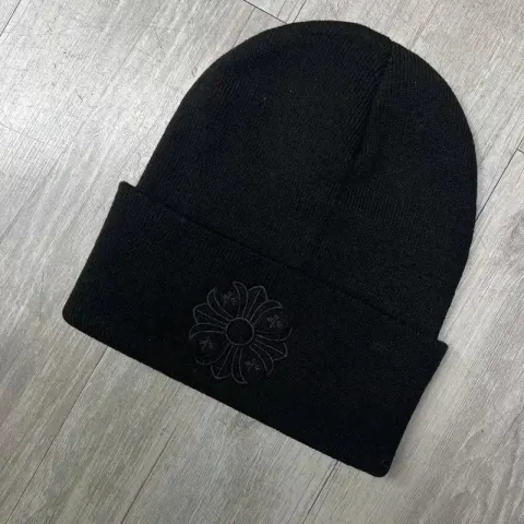 Chrome Hearts Beanie option cross black line