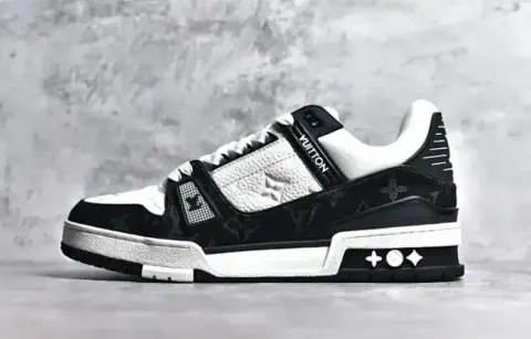 LV Trainers Brown Size option 5