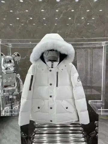 Moose Knuckles Jacket option Rice white-white fur collar