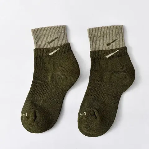 Nike Socks option [middle tube] army green