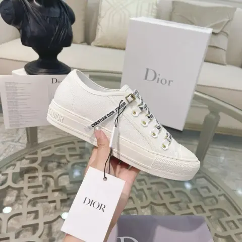 Dior Low B23 option 18