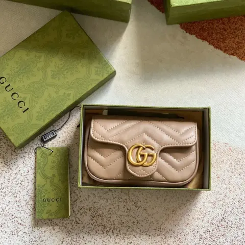 Gucci GG Marmont option 17cm apricot