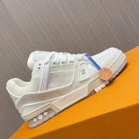 LV Trainer Monogram Denim option 20