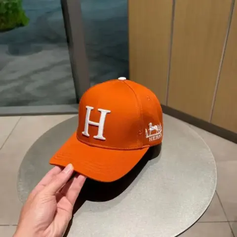 Hermès Cap option 3 Orange