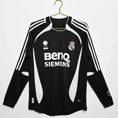 AC Milan Long Sleeve T-Shirt option Long-sleeve Real Madrid Second Kit 06/07