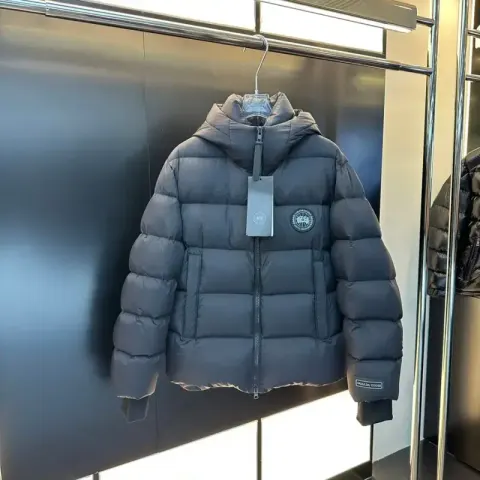 Canada Goose Jacket option black