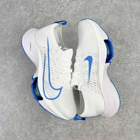 Nike Air ZoomX AlphaFly NEXT% 2 option Blue and white