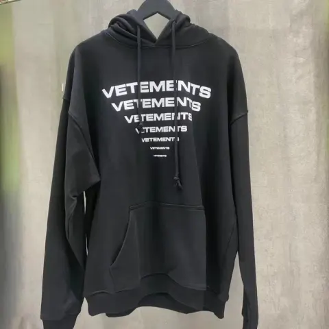 Vetements Fan Hoodie option V125 Black