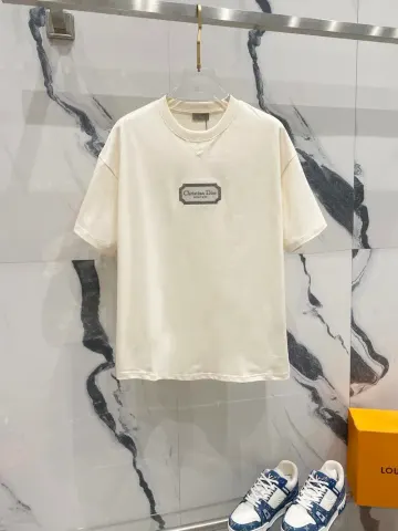 DIOR Tee option 24