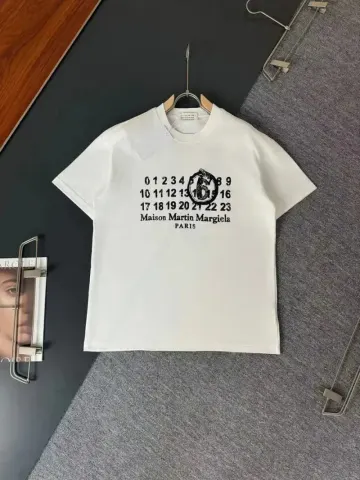 Masion Margiela Tees option 1