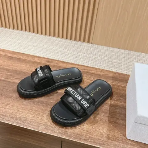 Dior Slides option Black and white embroidery
