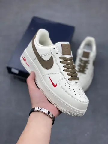 Nike Air Force 1 Low White option 30