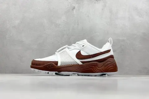 Travis Scott x Nike Zoom Field Jaxx option 4